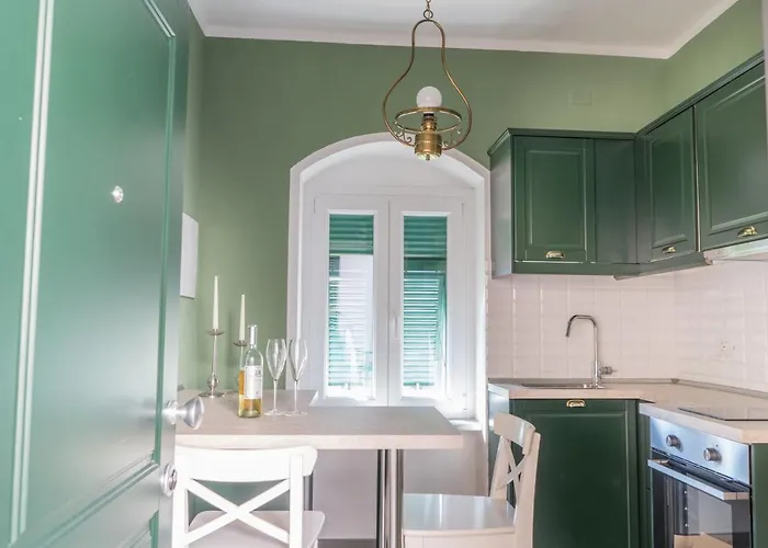 Ochin De Ma, Terre Marine Apartmán